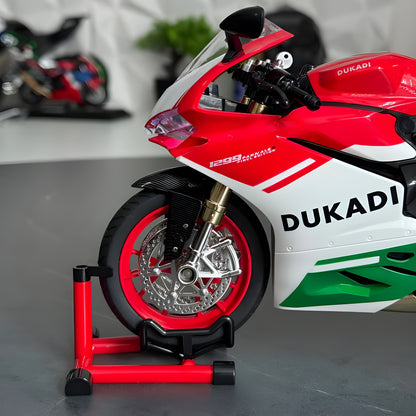 1:9 ducadi 1199